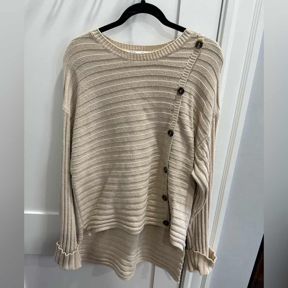 Zara Cream Sweater with Accent Buttons and Textured Knit